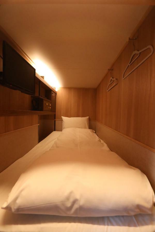Cabin Inn Kyoto Sanjo Kawaramachi Exterior foto